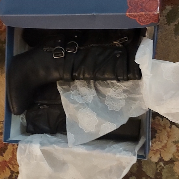 Carlos Santana paisley black boots - Picture 9 of 9